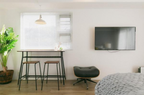 5D Guest House INFINITY